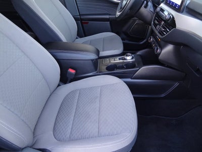 2022 Ford Escape Hybrid SE