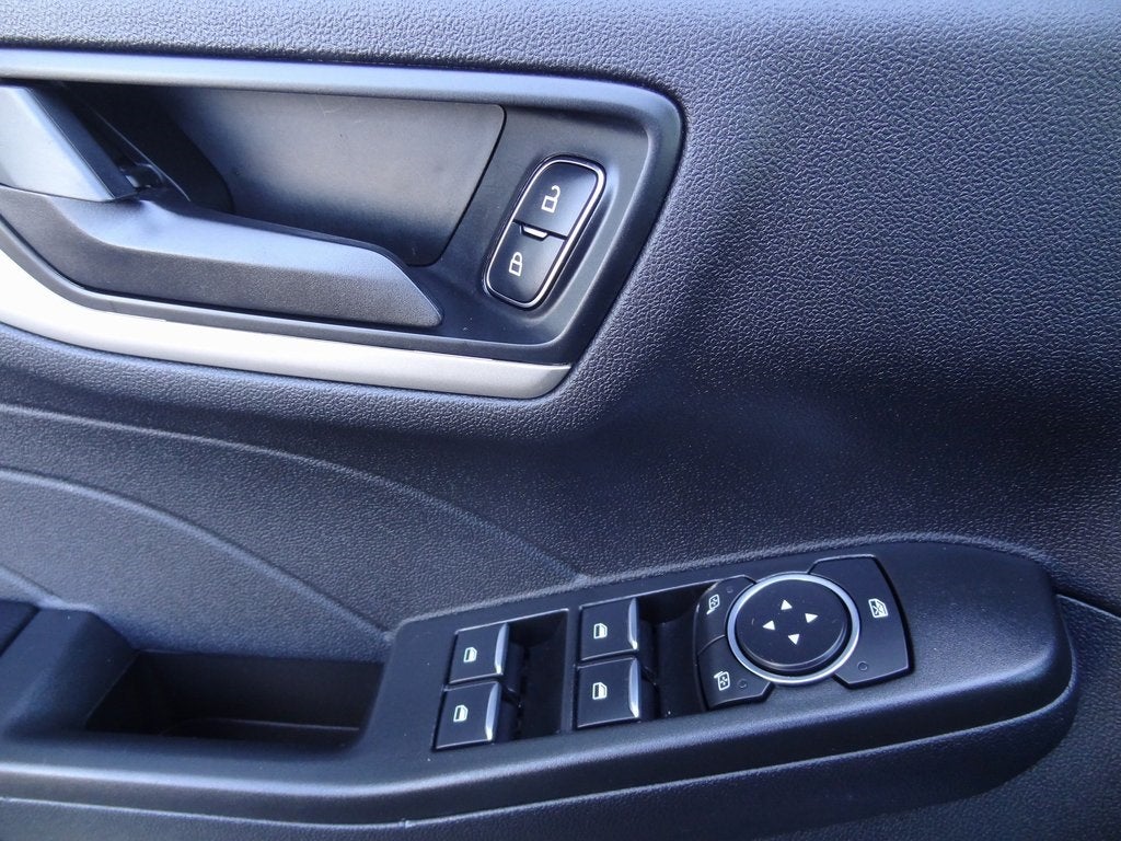 2022 Ford Escape Hybrid SE