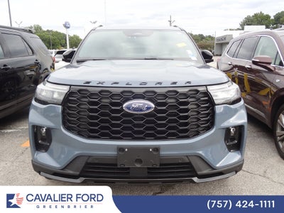 2025 Ford Explorer ST-Line