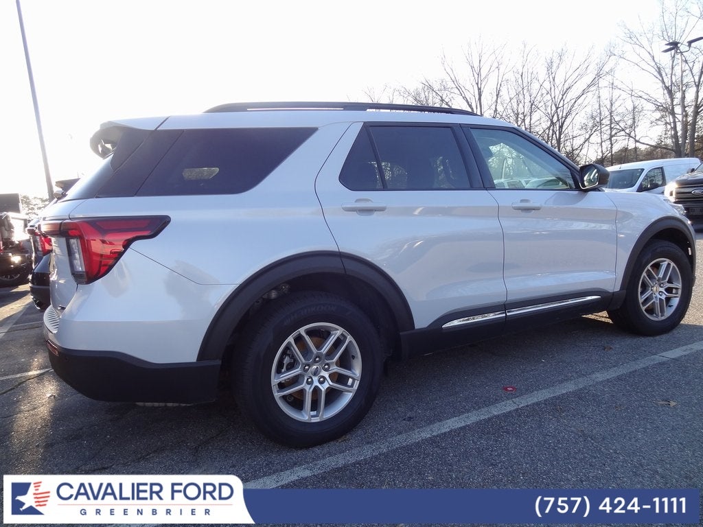 2025 Ford Explorer Active