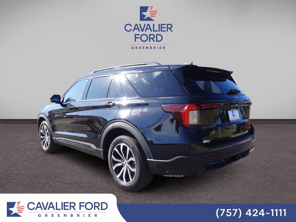 2025 Ford Explorer ST-Line