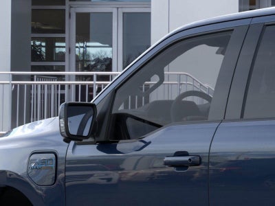 2025 Ford F-150 Lightning Lariat®