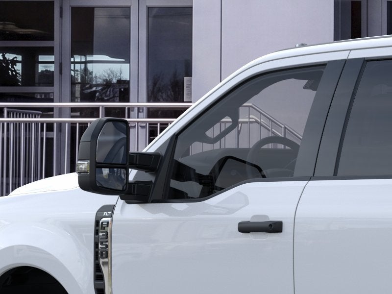 2026 Ford Super Duty F-350® XLT