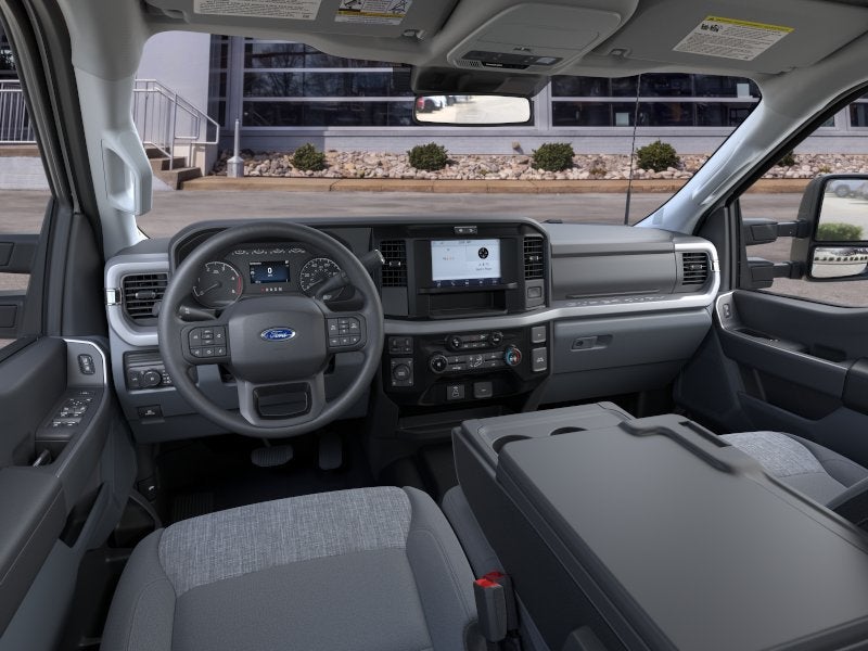 2026 Ford Super Duty F-350® XLT