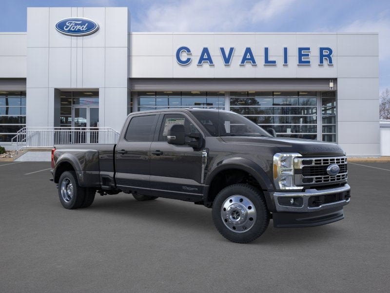 2026 Ford Super Duty F-450® XLT