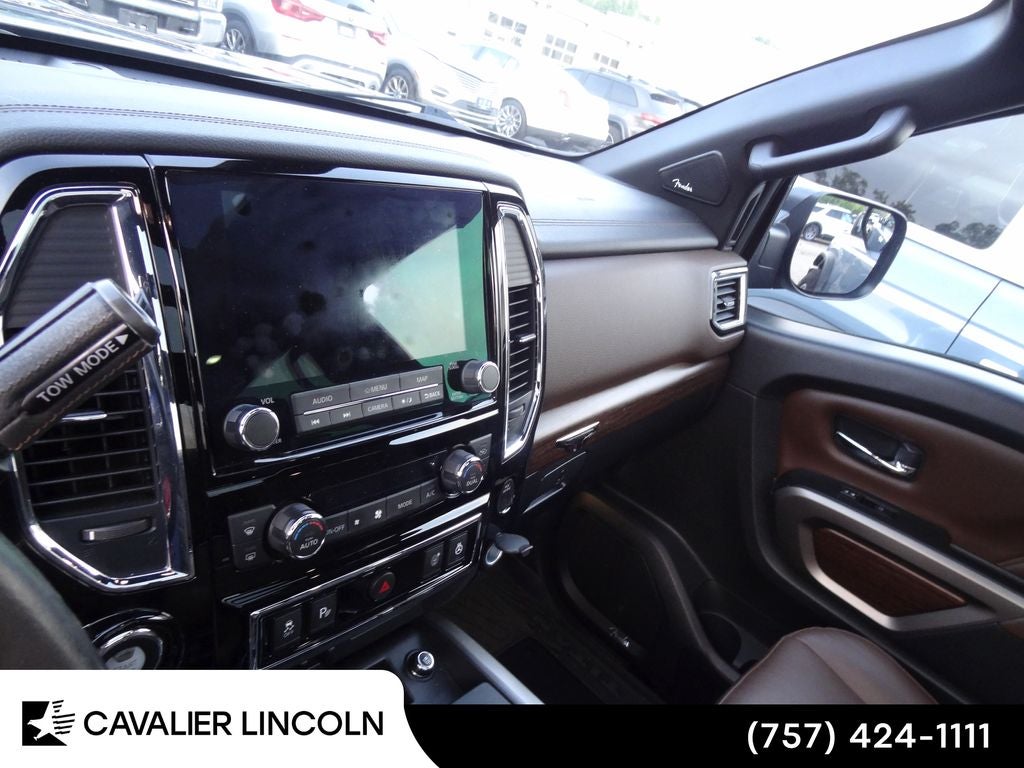 2023 Nissan Titan Platinum Reserve