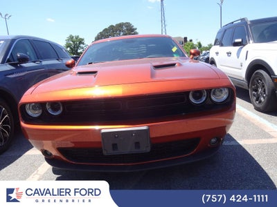 2020 Dodge Challenger SXT