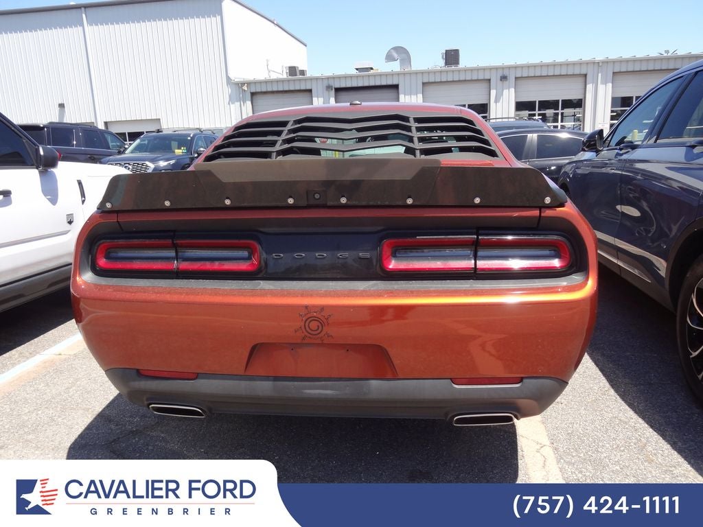 2020 Dodge Challenger SXT