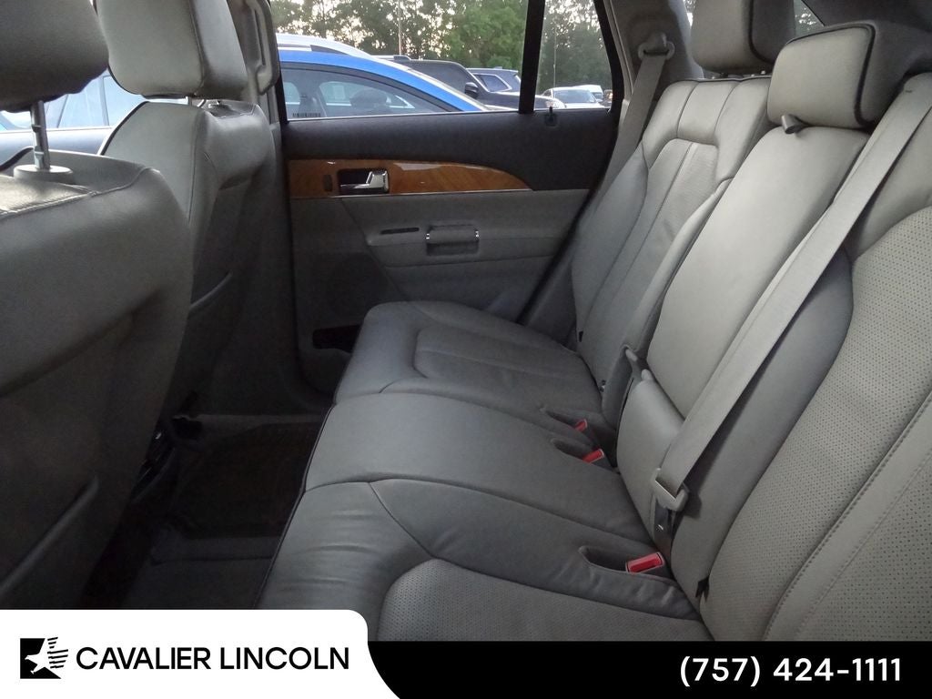 2014 Lincoln MKX Base
