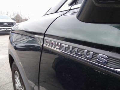 2021 Lincoln Nautilus Reserve