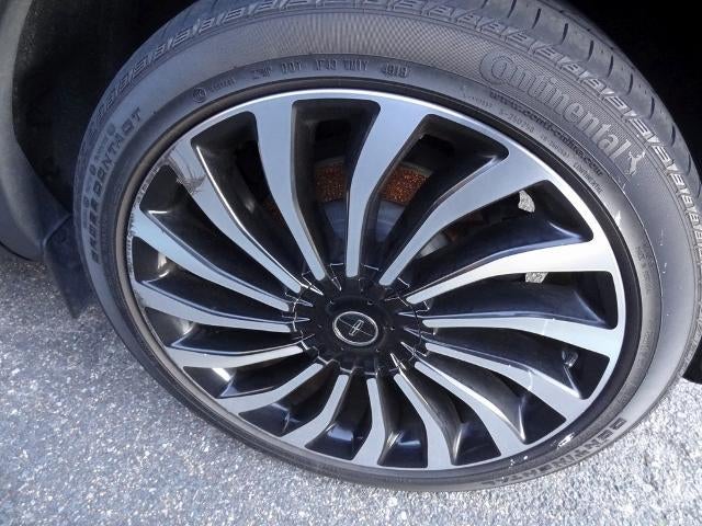 2020 Lincoln Nautilus Black Label