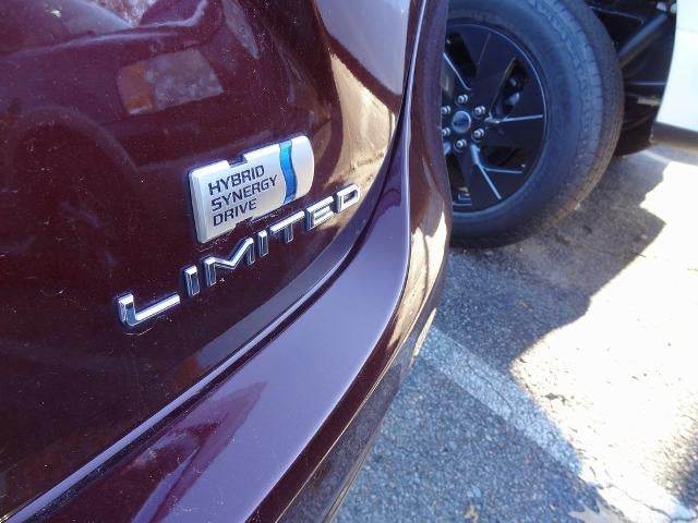 2018 Toyota Avalon Hybrid Limited