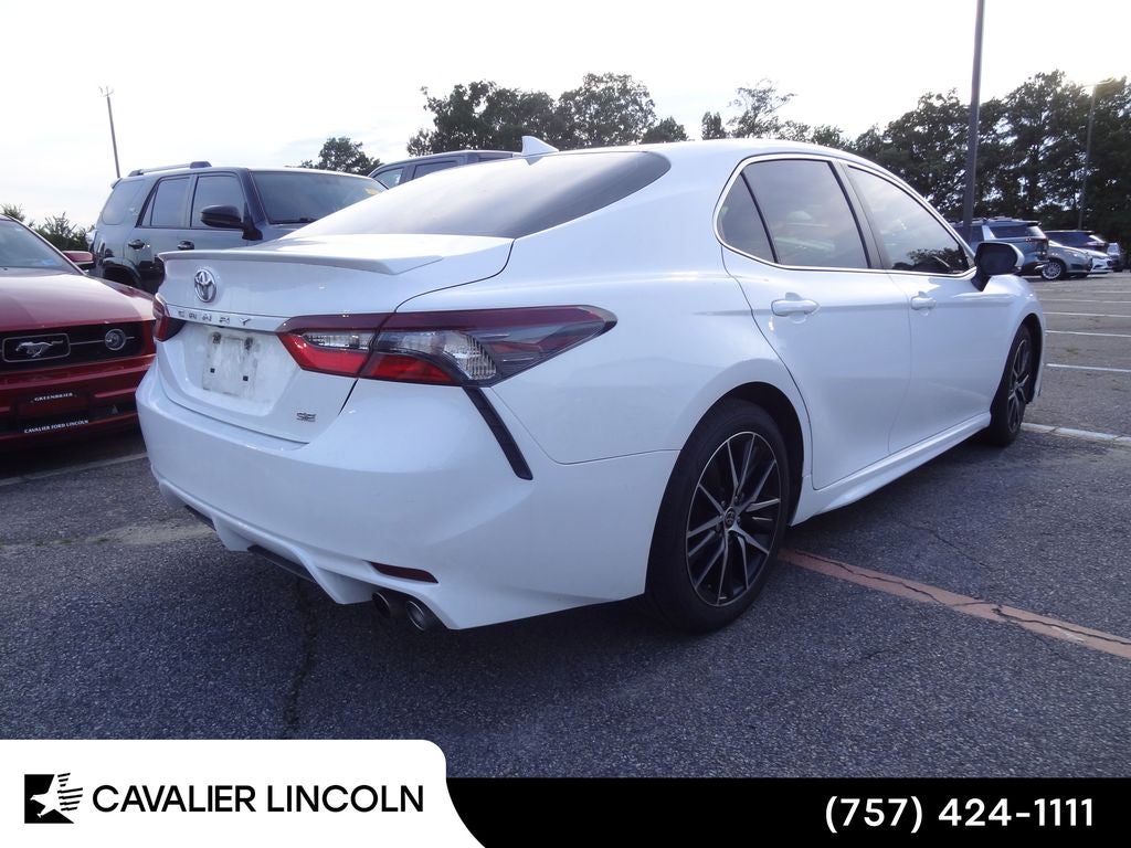 2021 Toyota Camry SE