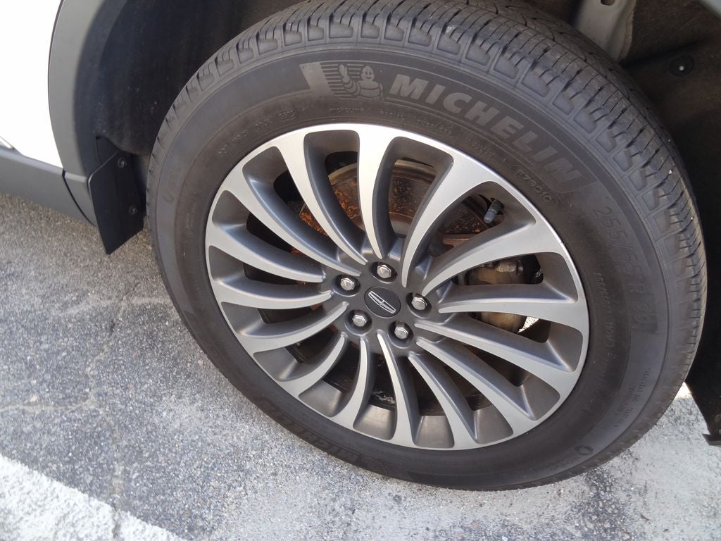 2023 Lincoln Aviator Standard standard