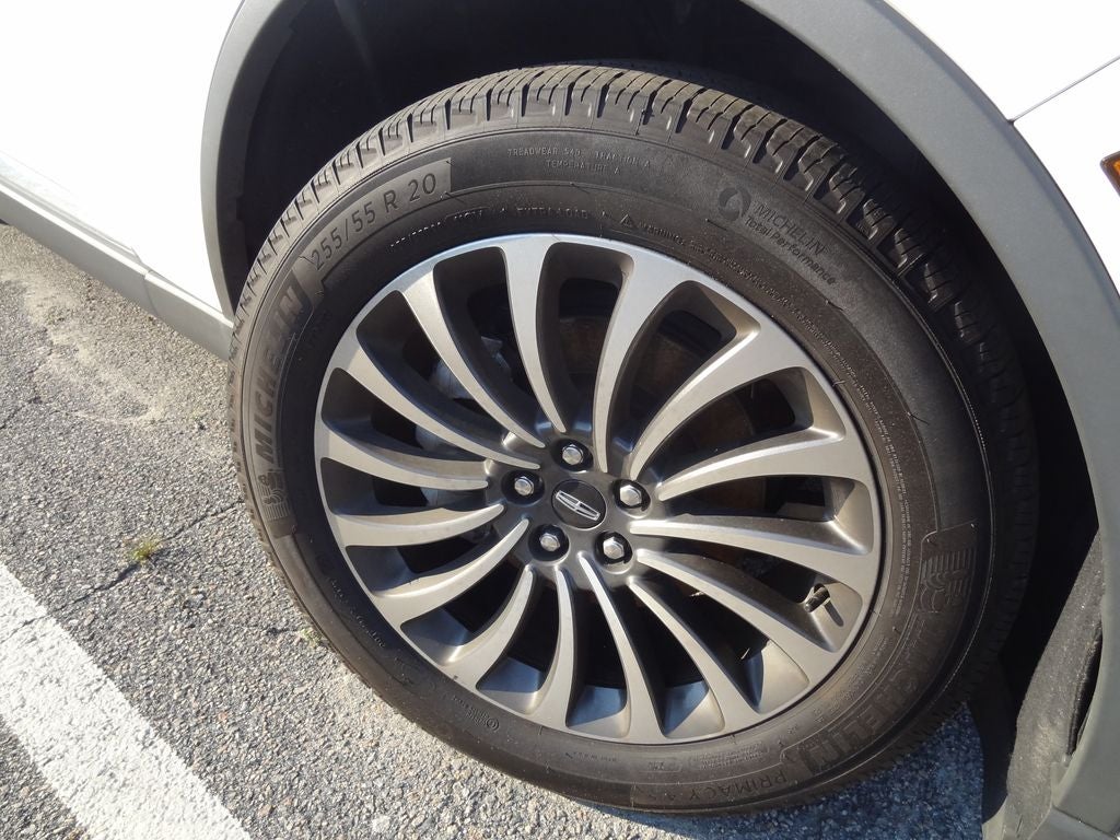 2023 Lincoln Aviator Standard standard