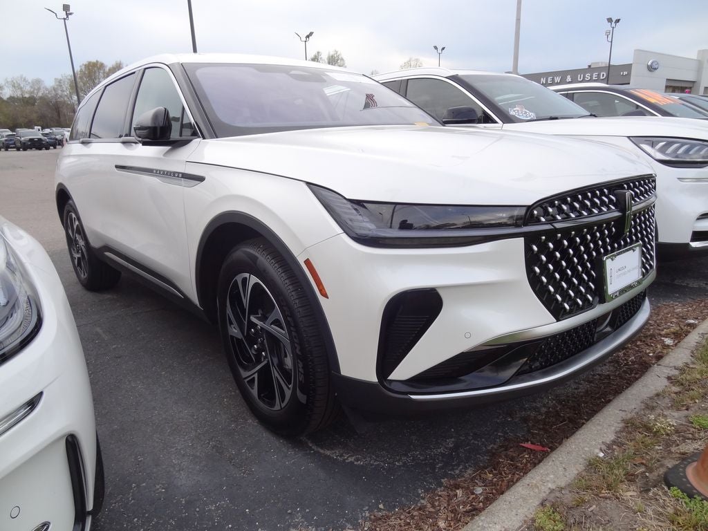 2025 Lincoln Nautilus Premiere Premier