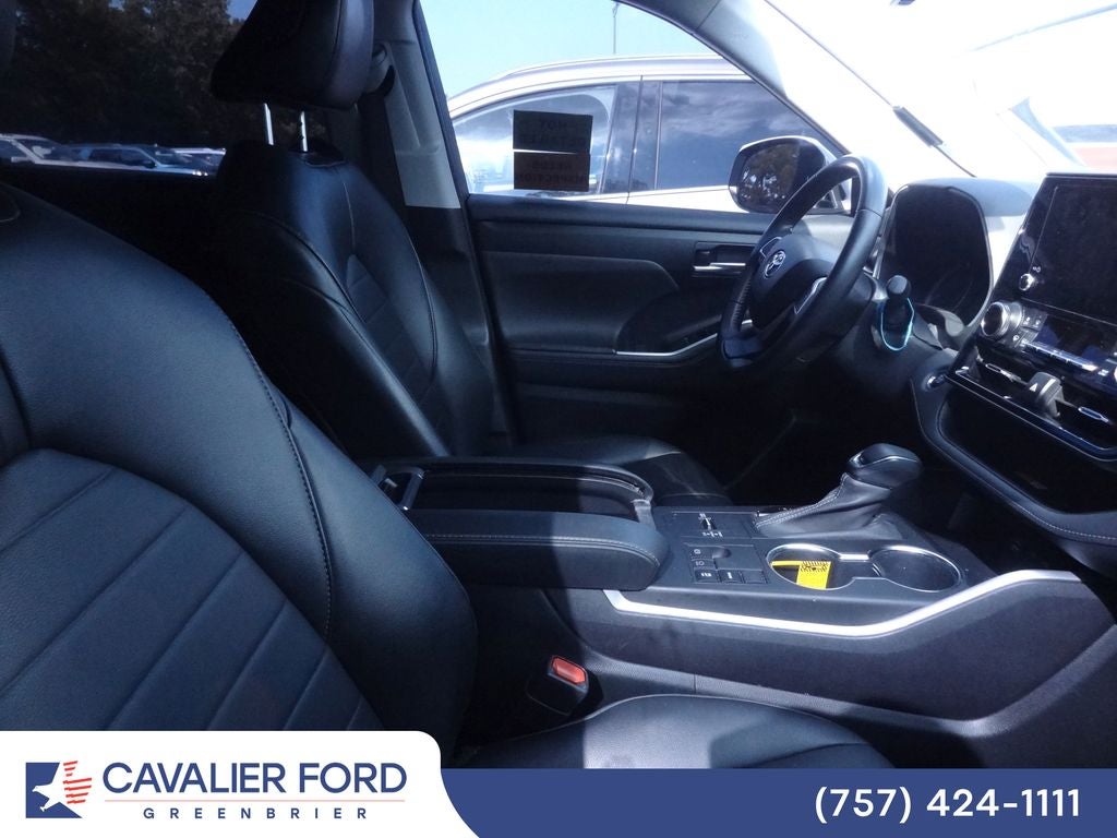 2023 Toyota Highlander XLE