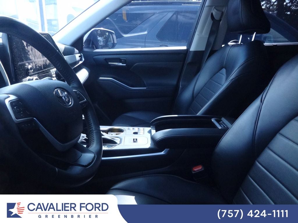 2023 Toyota Highlander XLE