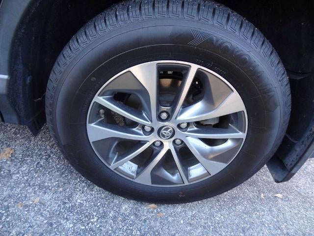 2018 Toyota RAV4 Hybrid LE