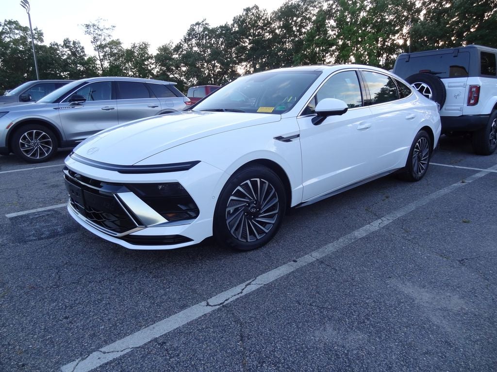 2026 Hyundai Sonata Hybrid Limited