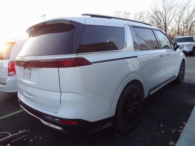 2023 Kia Carnival SX