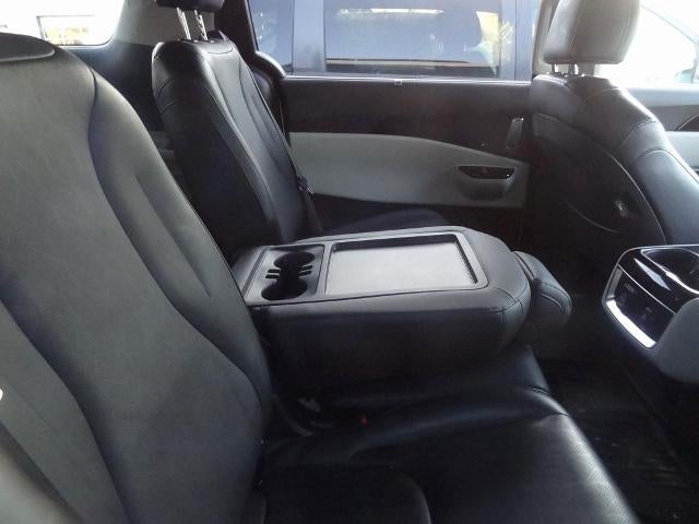 2023 Kia Carnival SX