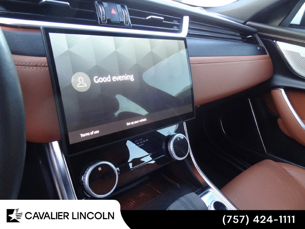2024 Jaguar XF R-Dynamic SE R-Dynamic SE