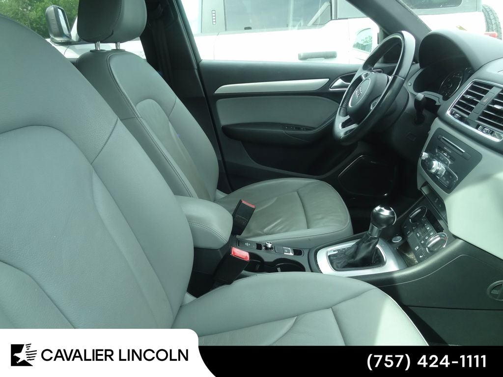 2017 Audi Q3 2.0T Prestige quattro