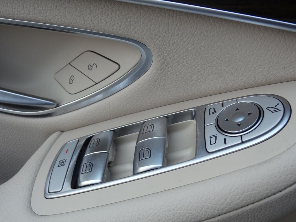 2017 Mercedes-Benz GLC GLC 300 4MATIC®