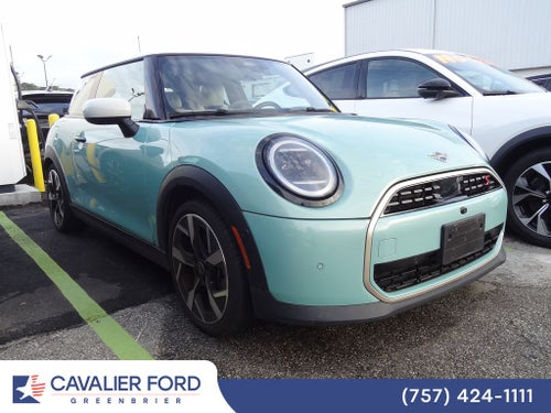 2025 MINI Cooper S Iconic