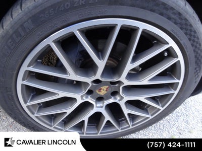 2019 Porsche Macan Base Base