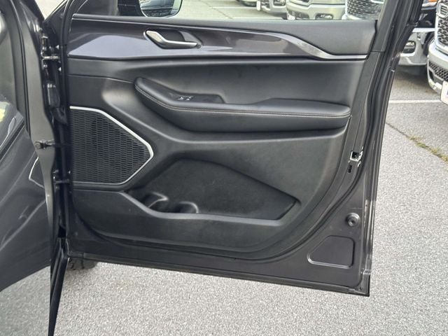 2022 Jeep Grand Cherokee L Altitude