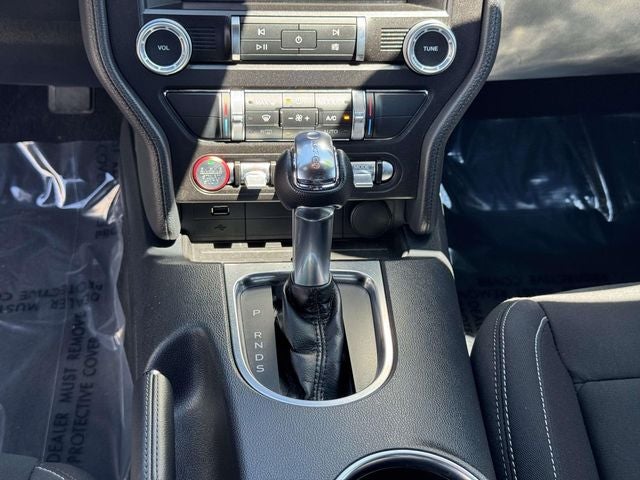 2022 Ford Mustang EcoBoost