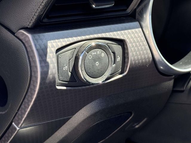 2022 Ford Mustang EcoBoost