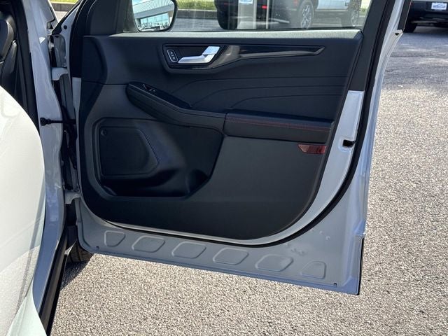 2025 Ford Escape Hybrid ST-Line