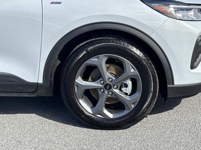 2025 Ford Escape Hybrid ST-Line