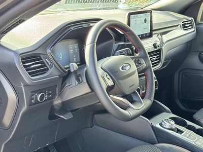 2025 Ford Escape Hybrid ST-Line