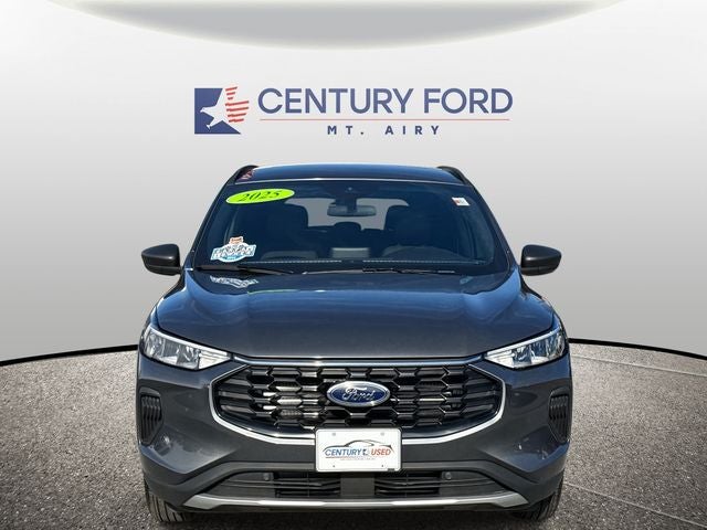 2025 Ford Escape Hybrid ST-Line