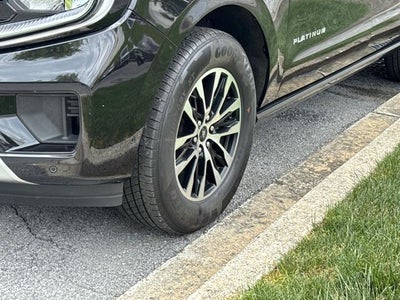 2025 Ford Expedition Max Platinum