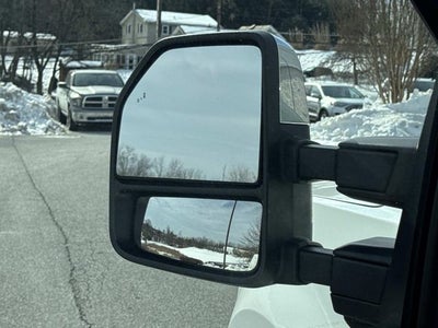 2022 Ford F-350SD Lariat