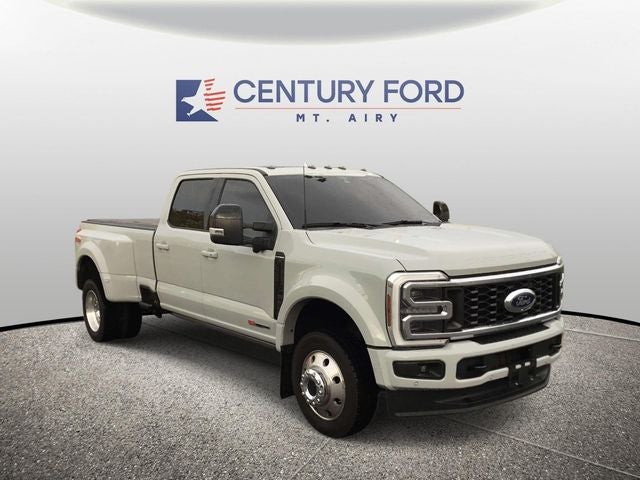 2025 Ford F-450SD Platinum DRW