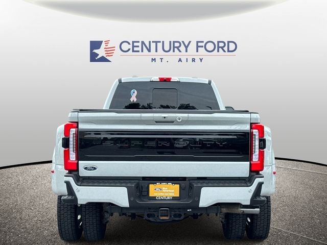 2025 Ford F-450SD Platinum DRW