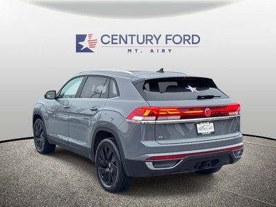 2024 Volkswagen Atlas Cross Sport 2.0T SE w/Technology