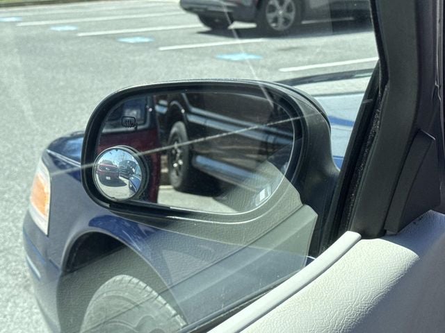 2004 Ford Crown Victoria LX