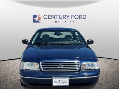 2004 Ford Crown Victoria LX