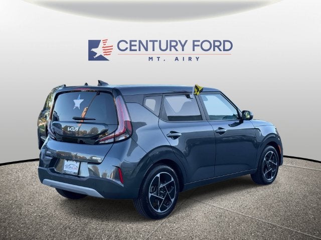 2023 Kia Soul EX