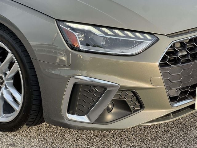 2023 Audi A4 45 S line Premium Plus quattro