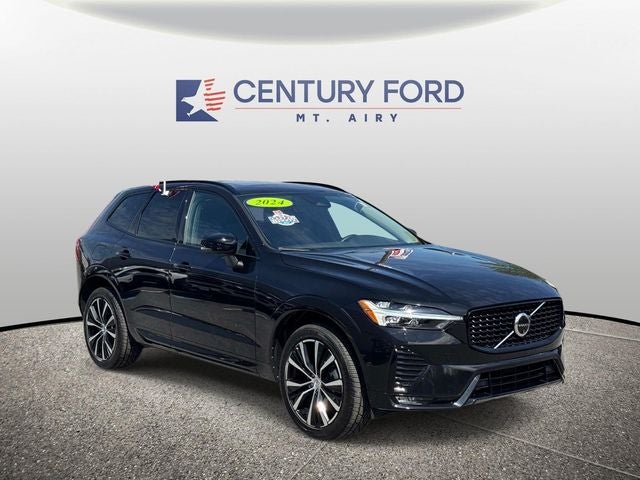 2024 Volvo XC60 B5 Plus Dark Theme